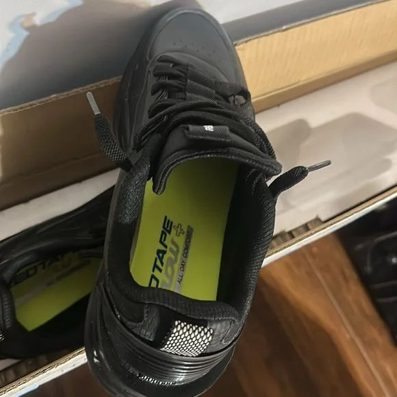 new one - Picture 3 of 5